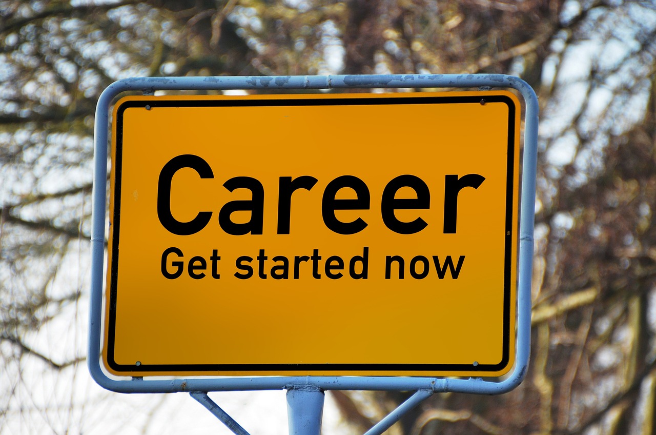5 Ways to Use Your Free Time and Boost Your Career Prospects as a Student